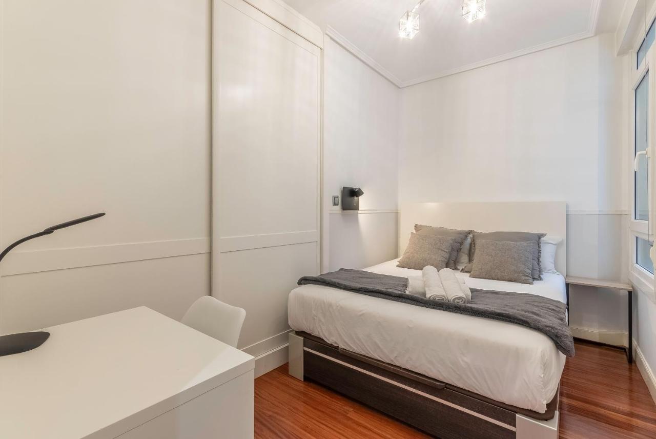 Apartamento La Alameda De Indautxu Bilbao Dış mekan fotoğraf